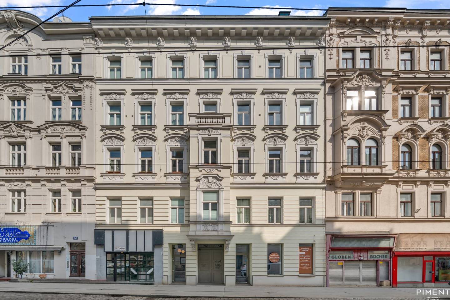 Retail space with courtyard terrace in prime Josefstadt location