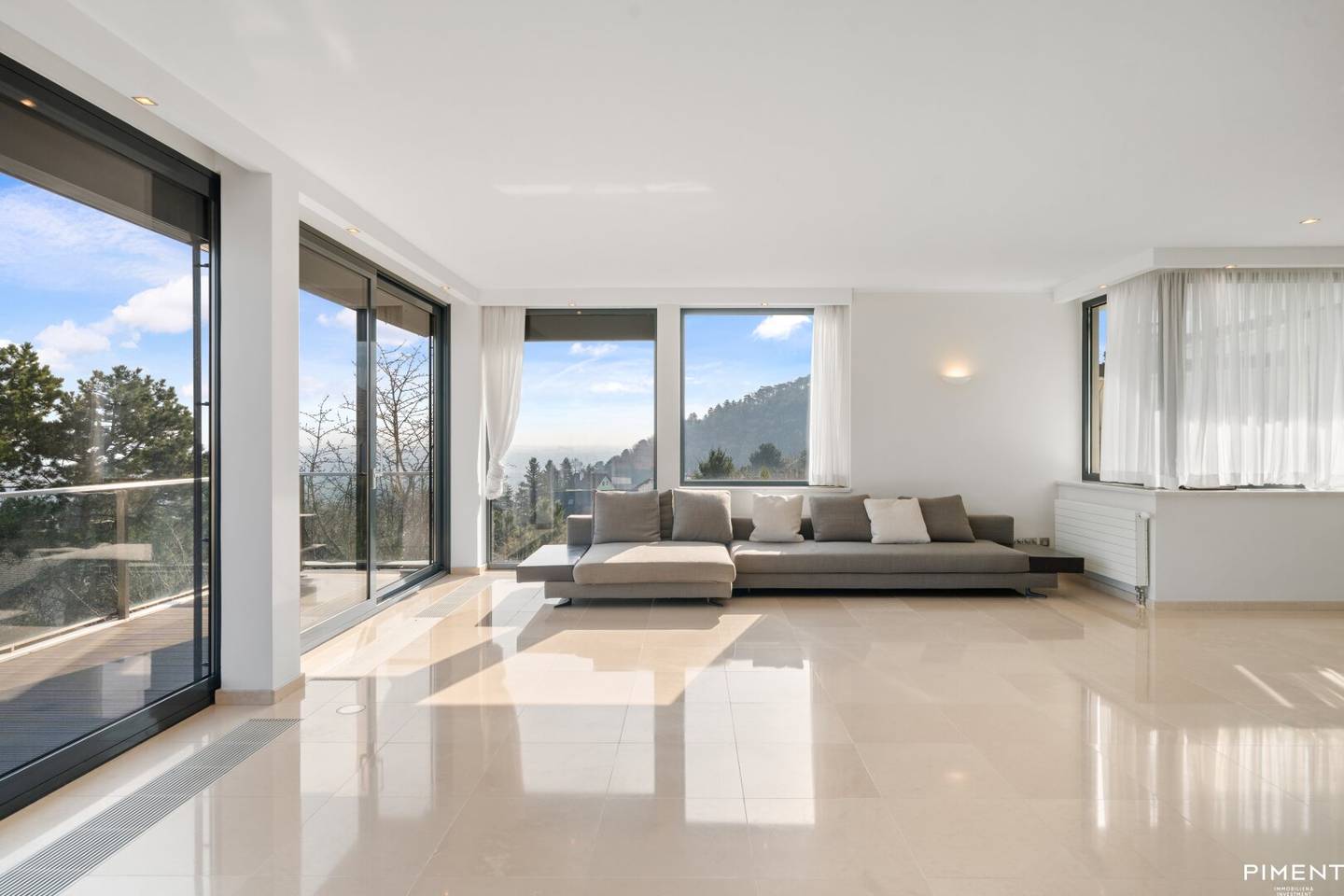 Einfamilienhaus mit Garten und Panorama am Leopoldsberg