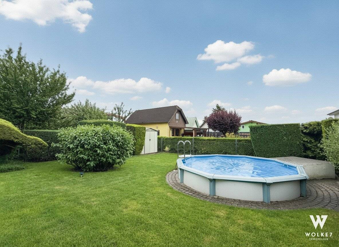 Gepflegtes Kleingartenhaus mit Pool und Balkon in Wien