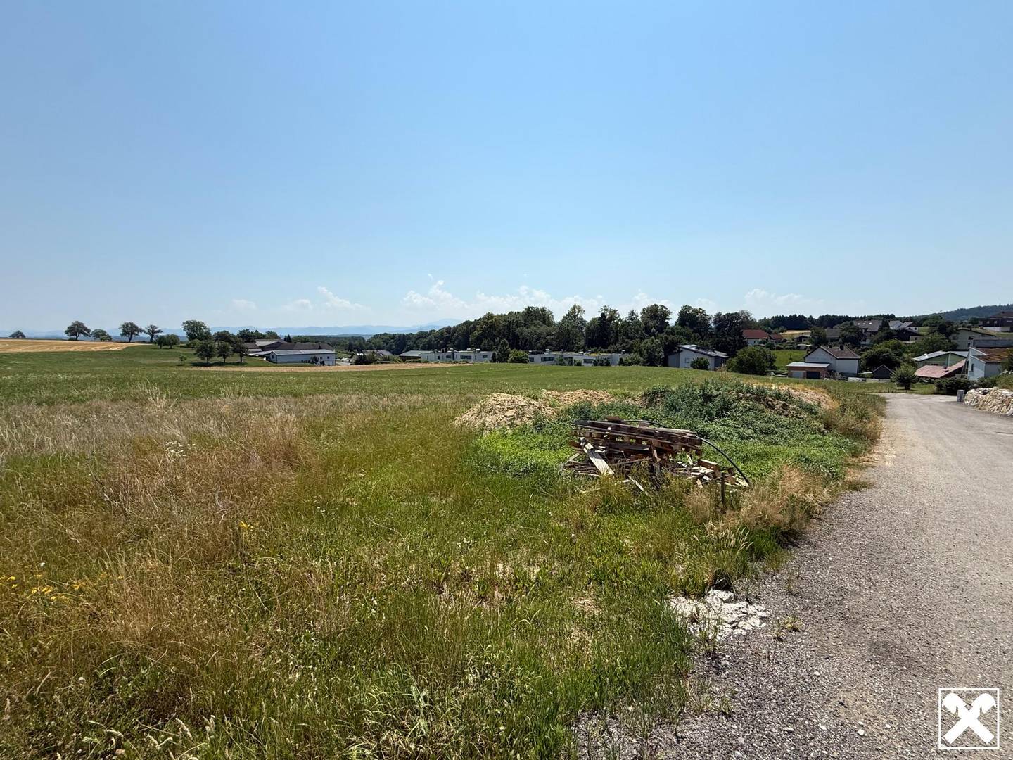 Baugrundstück mit Aussicht in ruhiger Siedlungslage