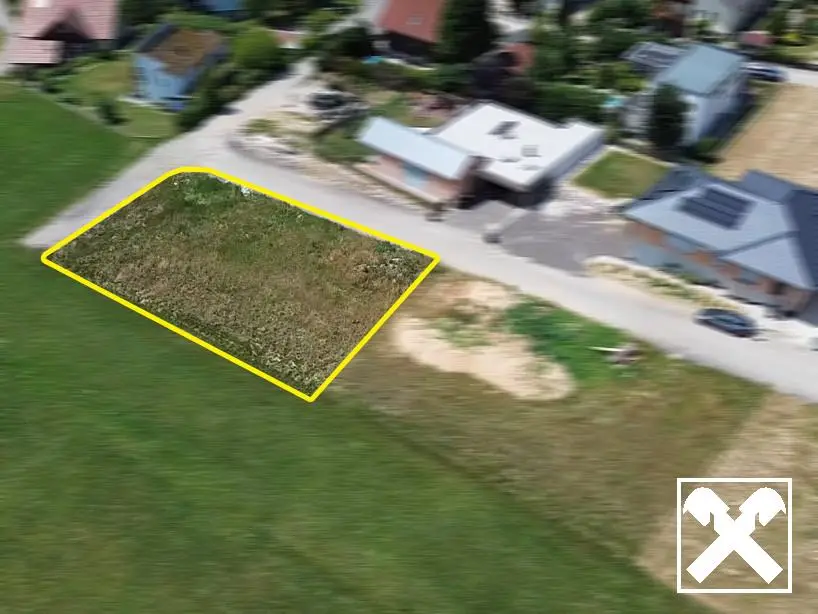 Building plot with views in a quiet residential setting