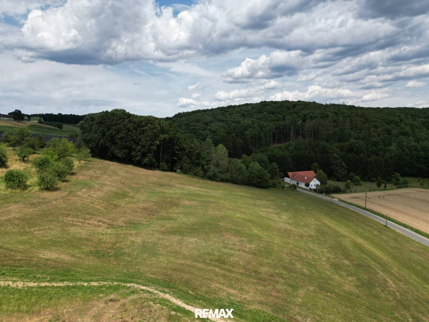Großzügiges Baugrundstück mit Ostausrichtung in Kukmirn