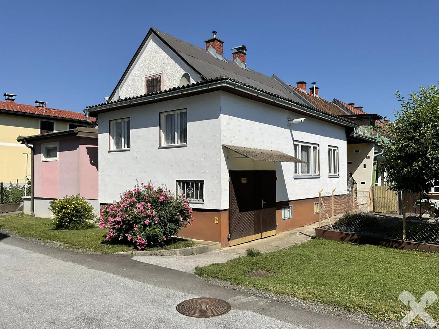 Charmantes Eckreihenhaus mit Garten