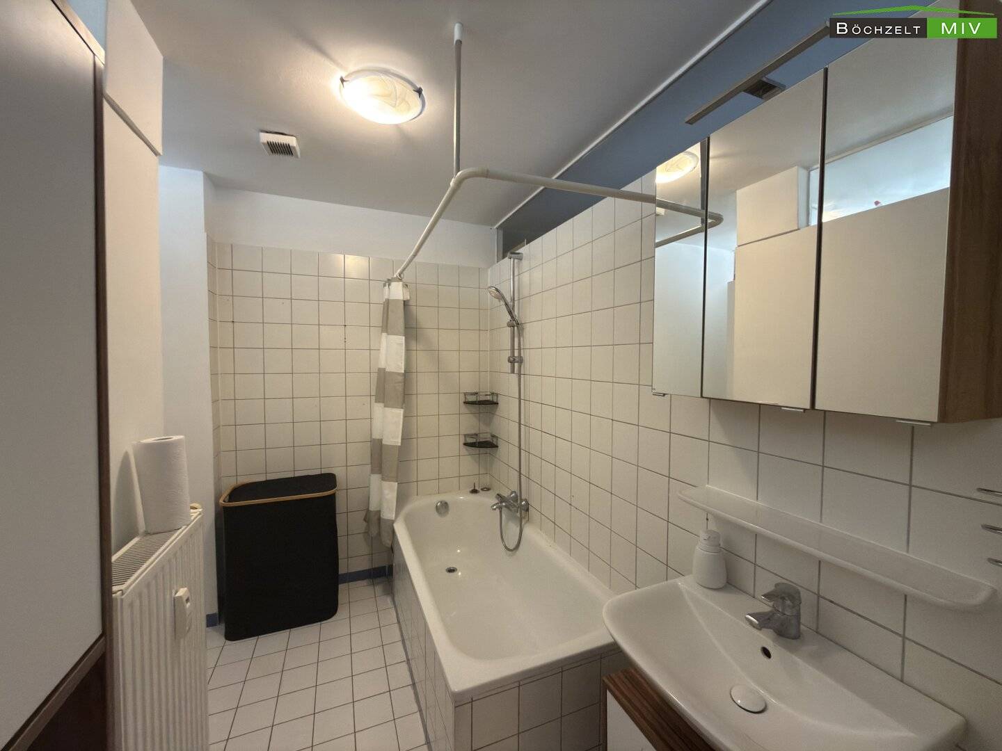 Altbau apartment with garden and carport near Montanuniversität