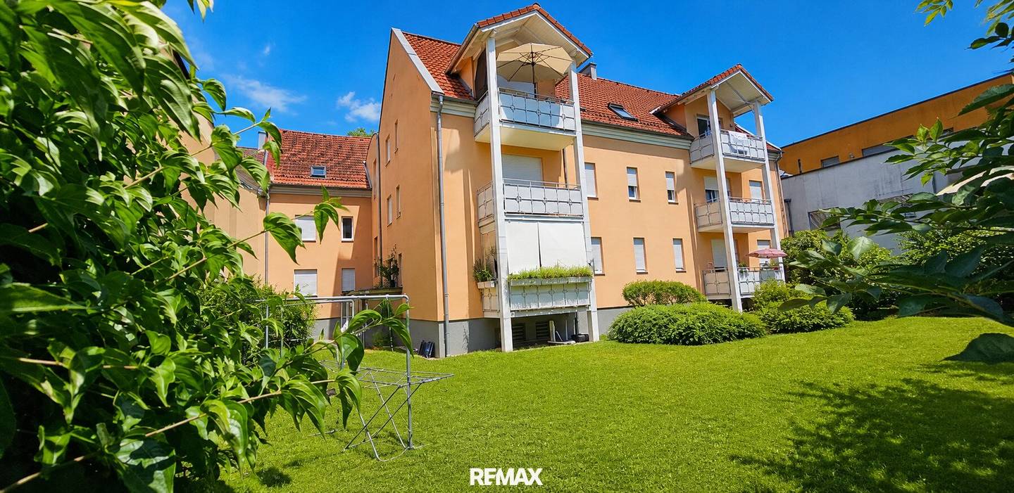 Gepflegtes Zinshaus mit Tiefgarage und Fernwärme