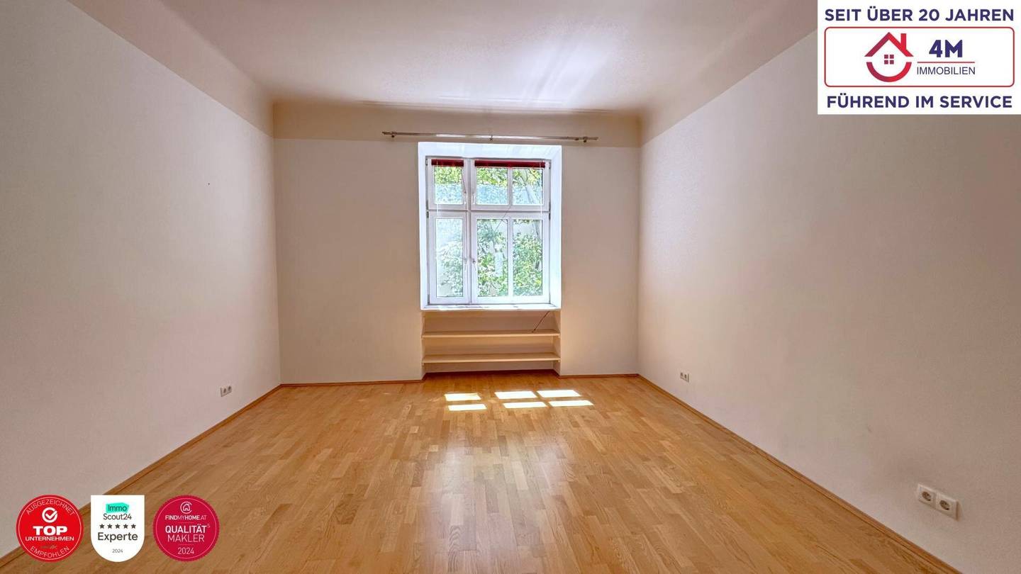 Stilvoll renovierte Altbauwohnung mit Einbauküche