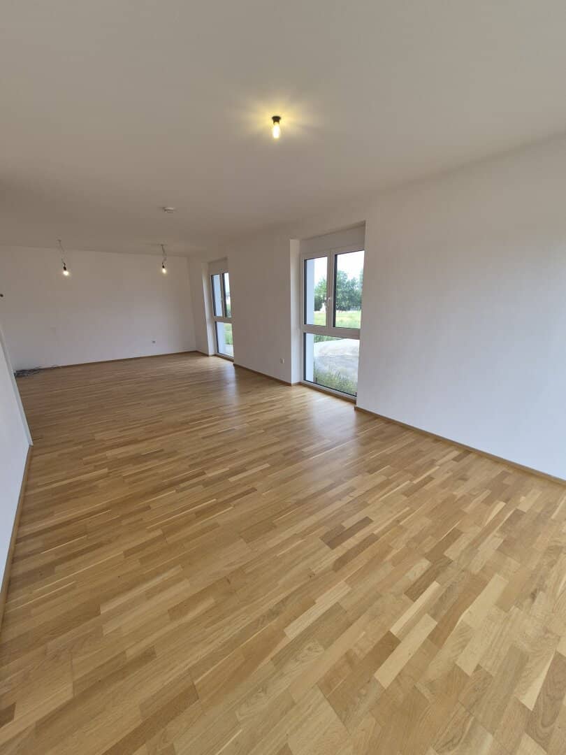 Neubauwohnung mit Balkon und Garten in Traismauer