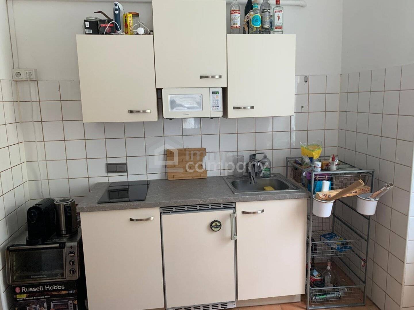 Gepflegte 3 Zimmer Wohnung mit getrenntem WC in zentraler Lage