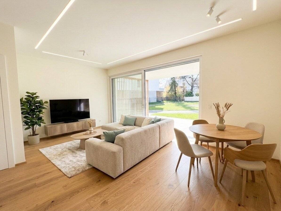 Garden Maisonette with Terrace and Balcony in Waltendorf