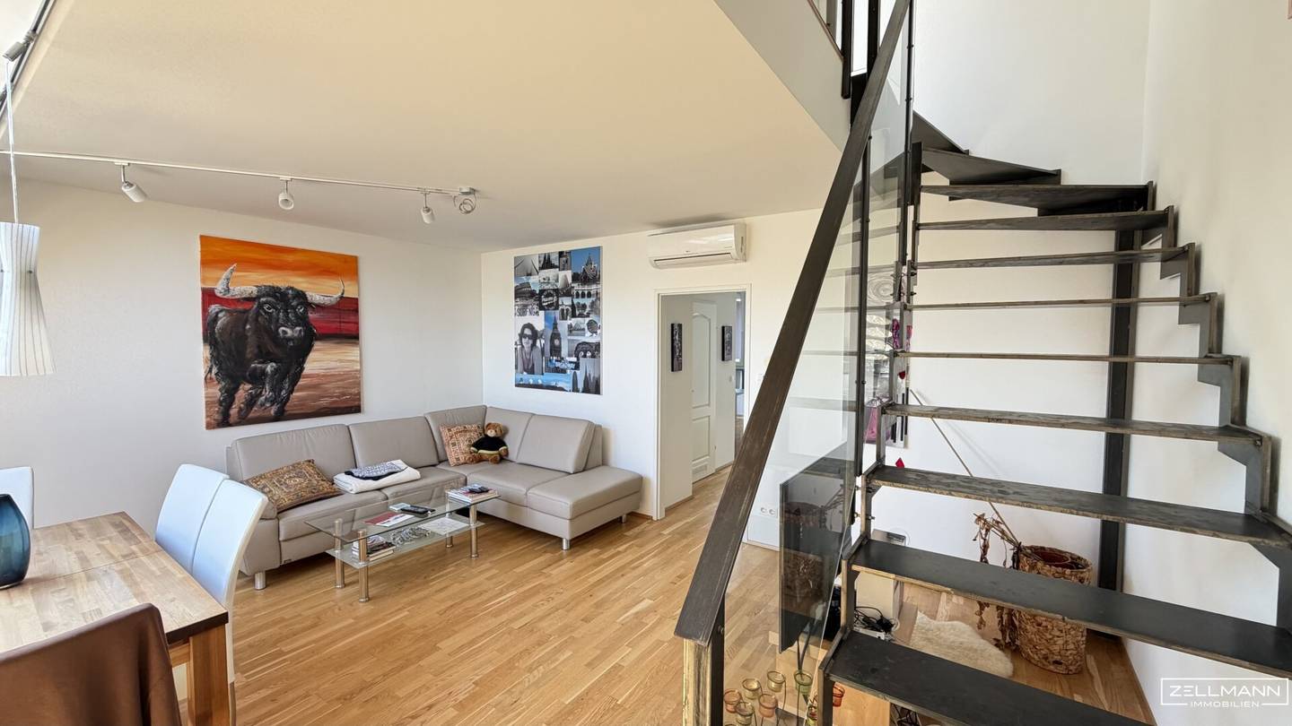 Stylish attic jewel with gallery and two terraces over the roofs of Vienna | ZELLMANN IMMOBILIEN