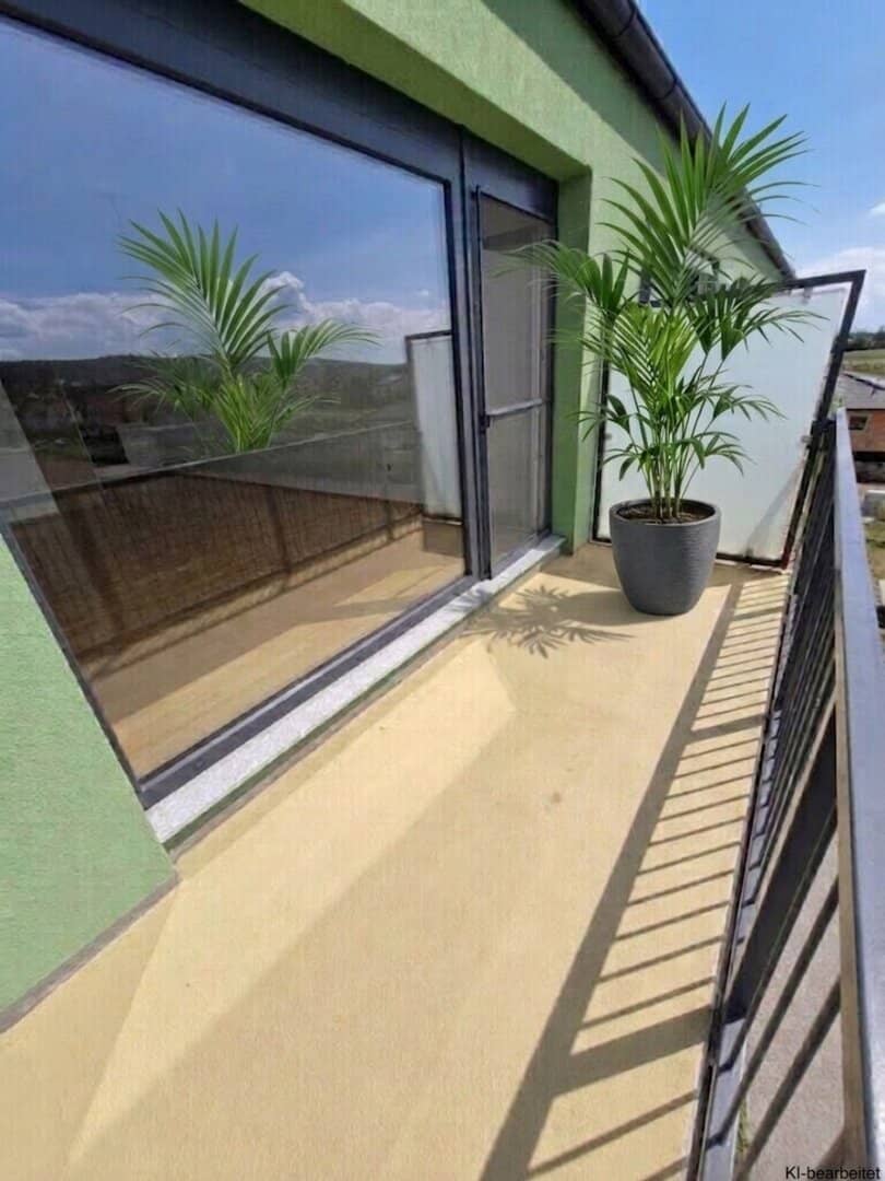 Neubauwohnung mit Südwestbalkon und Parkettboden