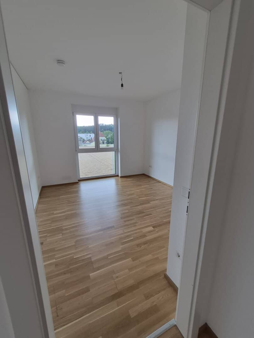 Neubauwohnung mit Südwestbalkon und Parkettboden