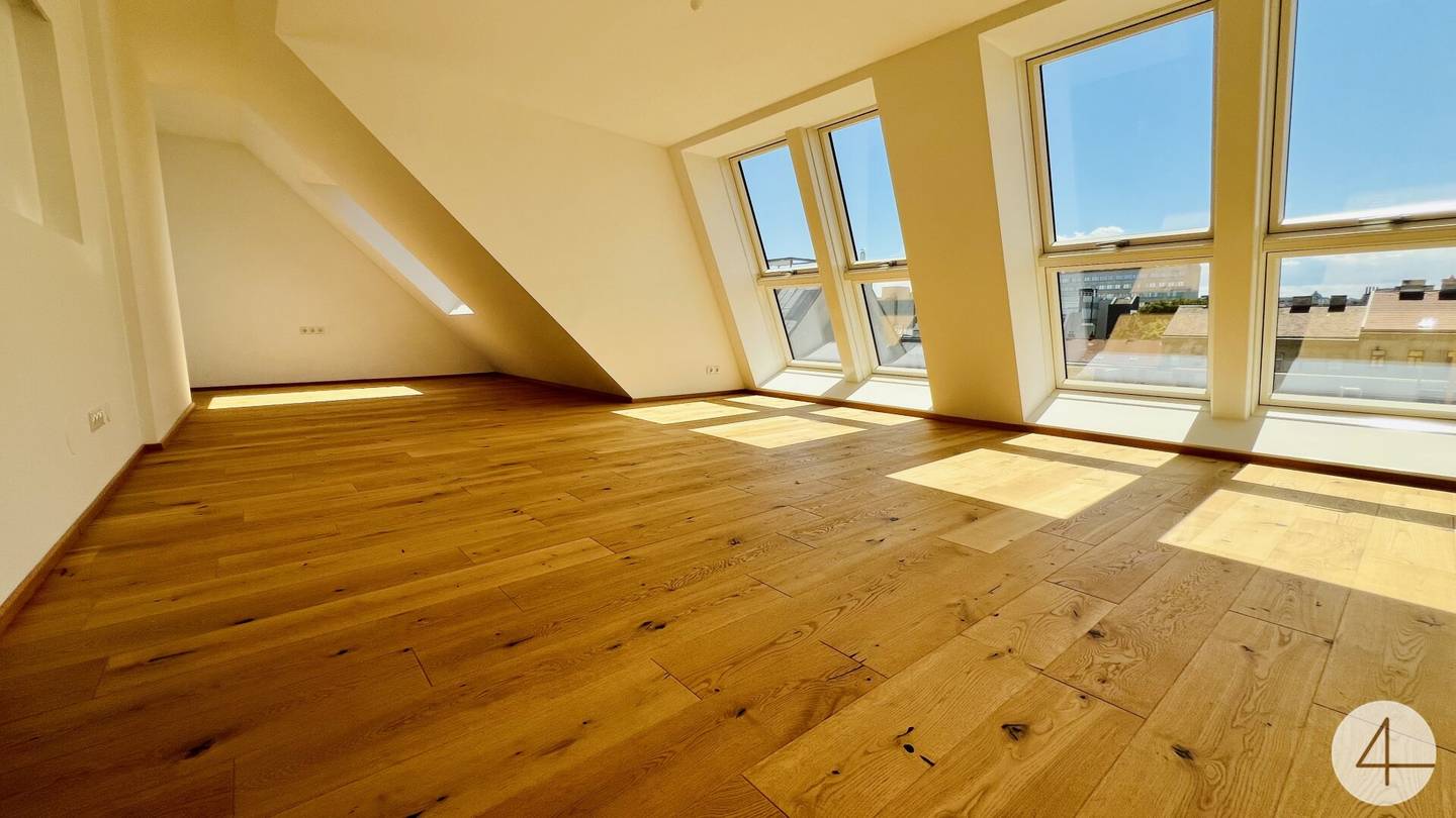 New Build Penthouse with Terrace and Air Conditioning
