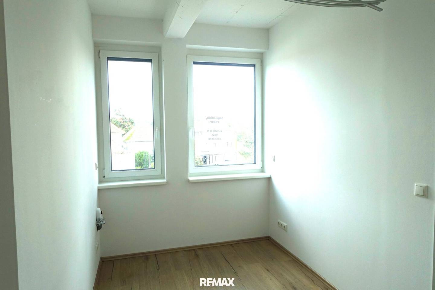 Moderne Praxisfläche mit Lift in zentraler Lage