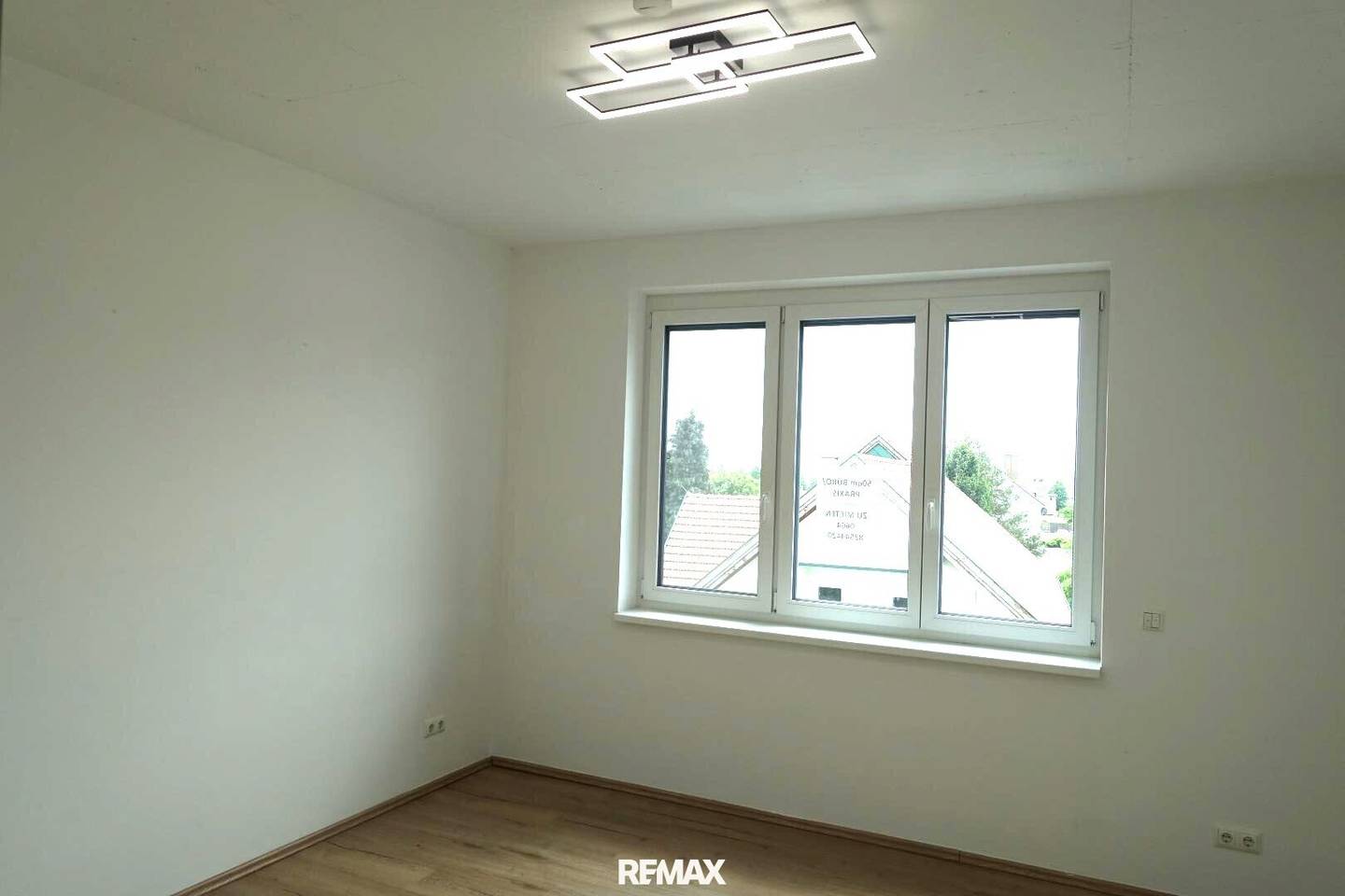 Moderne Praxisfläche mit Lift in zentraler Lage