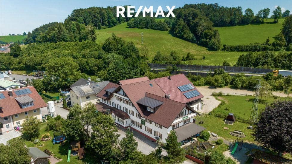 Modern saniertes Motel mit Reitanlage und Restaurant