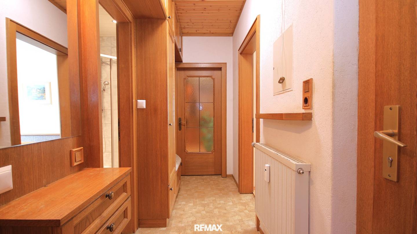 Renovated Apartment with Storage Room in Quiet Settlement