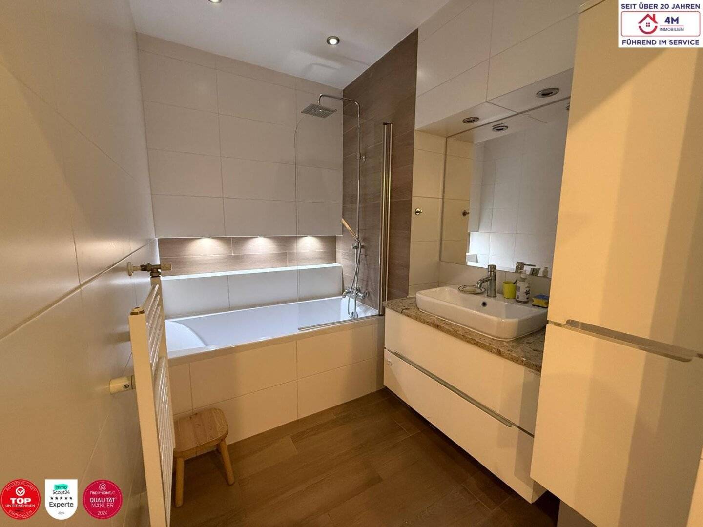 Quiet ground floor apartment with historic charm in Penzing