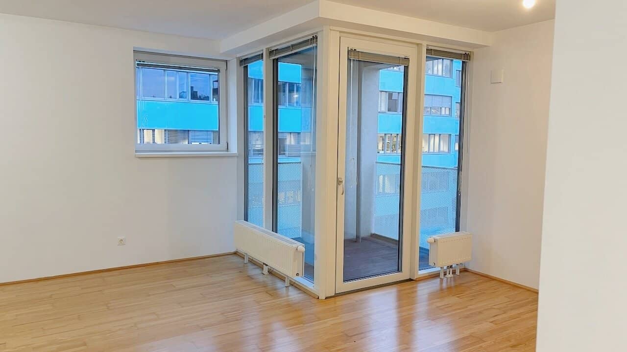Neuwertige Wohnung mit Balkon nahe Schönbrunn