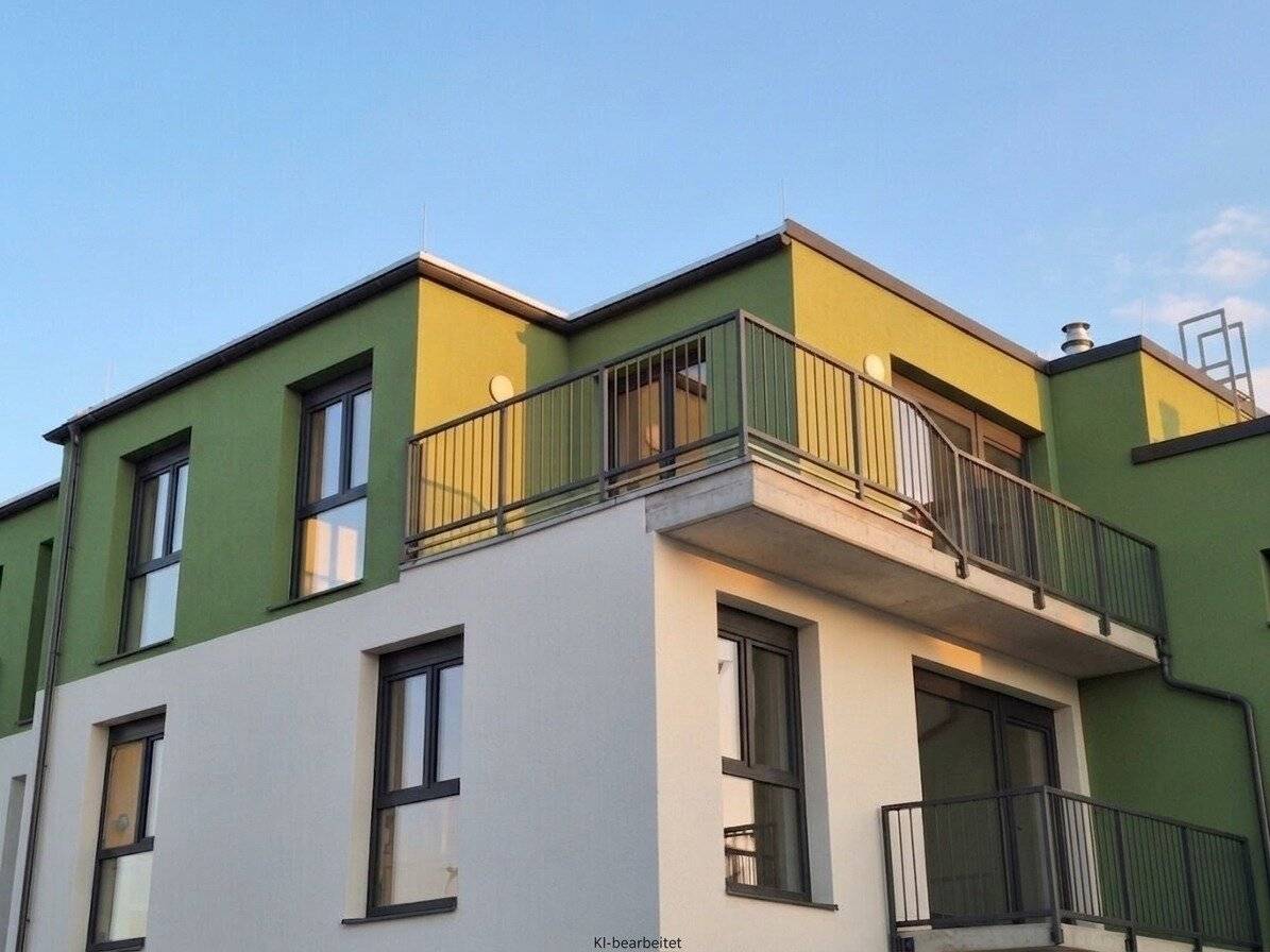 Neubauwohnung mit Balkon und Parkettboden