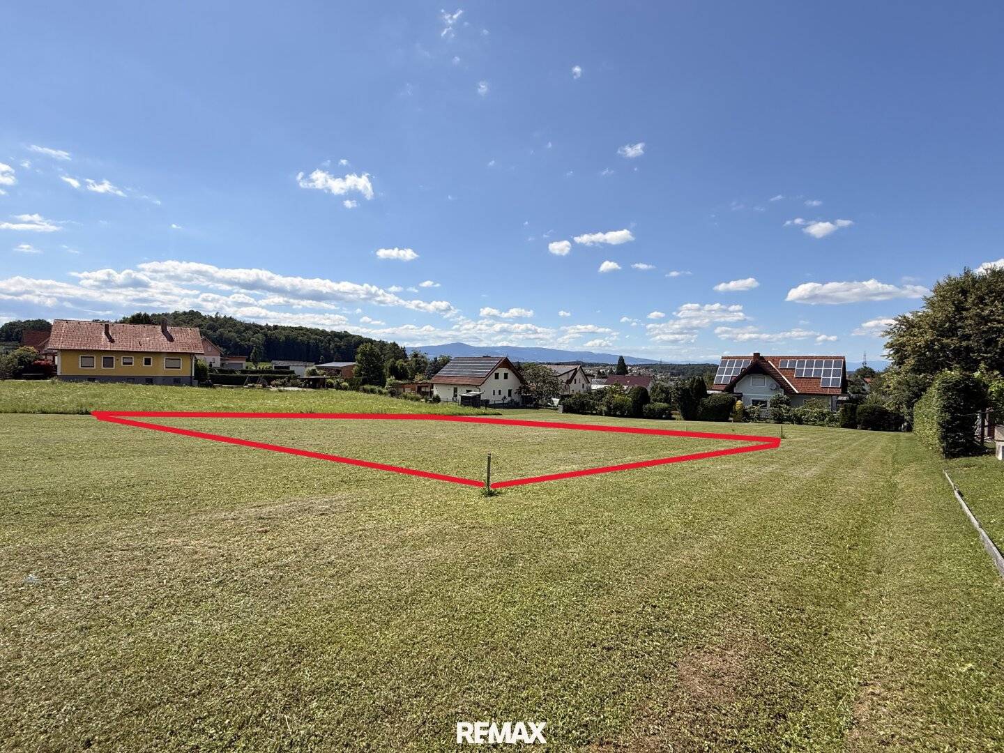 Sonniges Baugrundstück in ruhiger Wohnlage