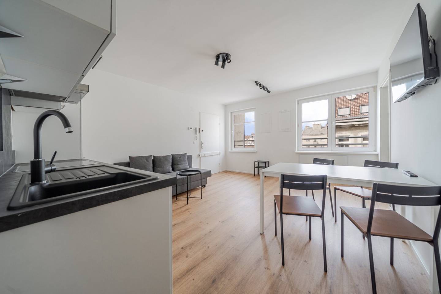 Möblierte 3-Zimmer-Wohnung mit Lift und Top-Anbindung