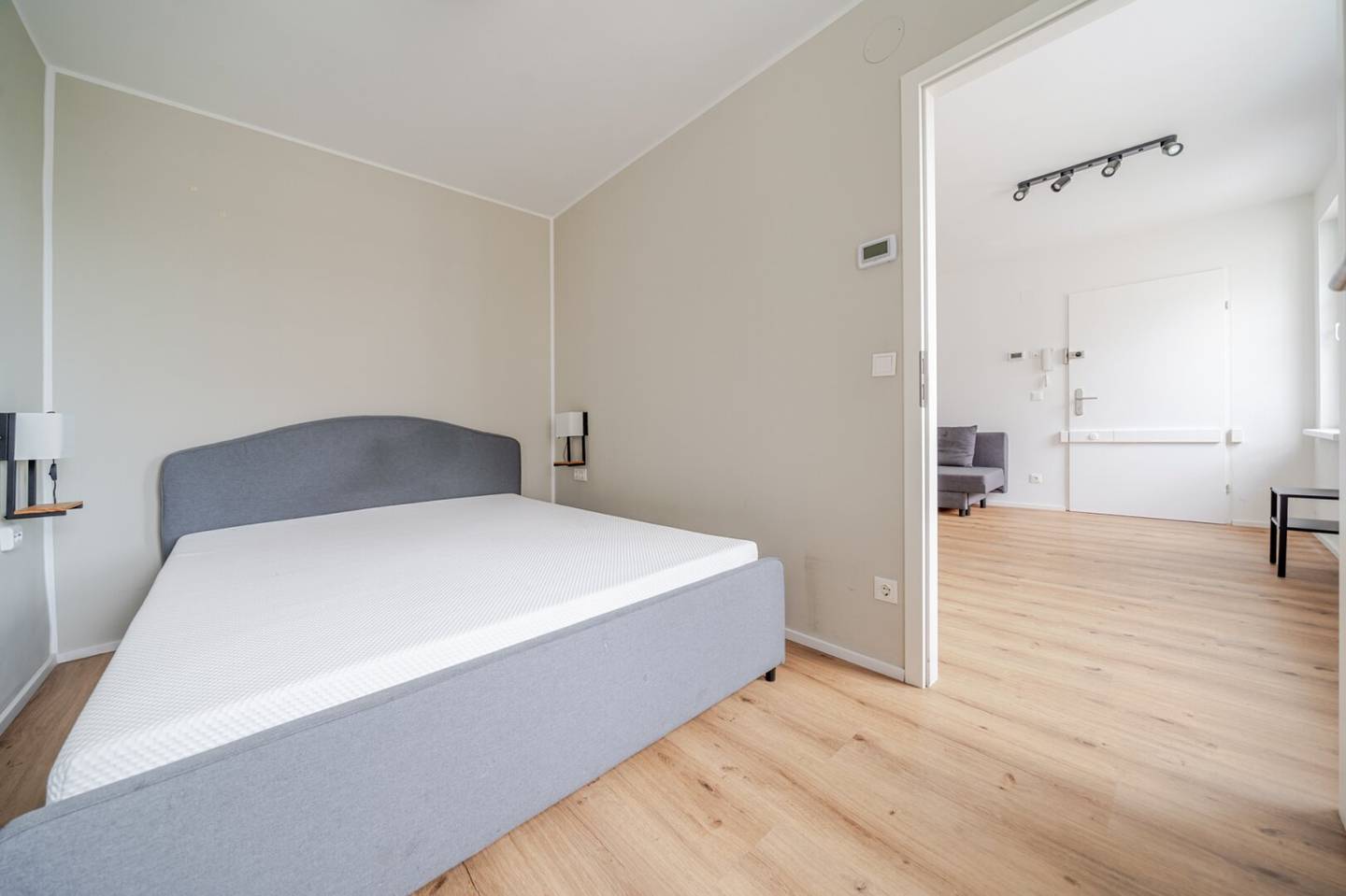 Möblierte 3-Zimmer-Wohnung mit Lift und Top-Anbindung