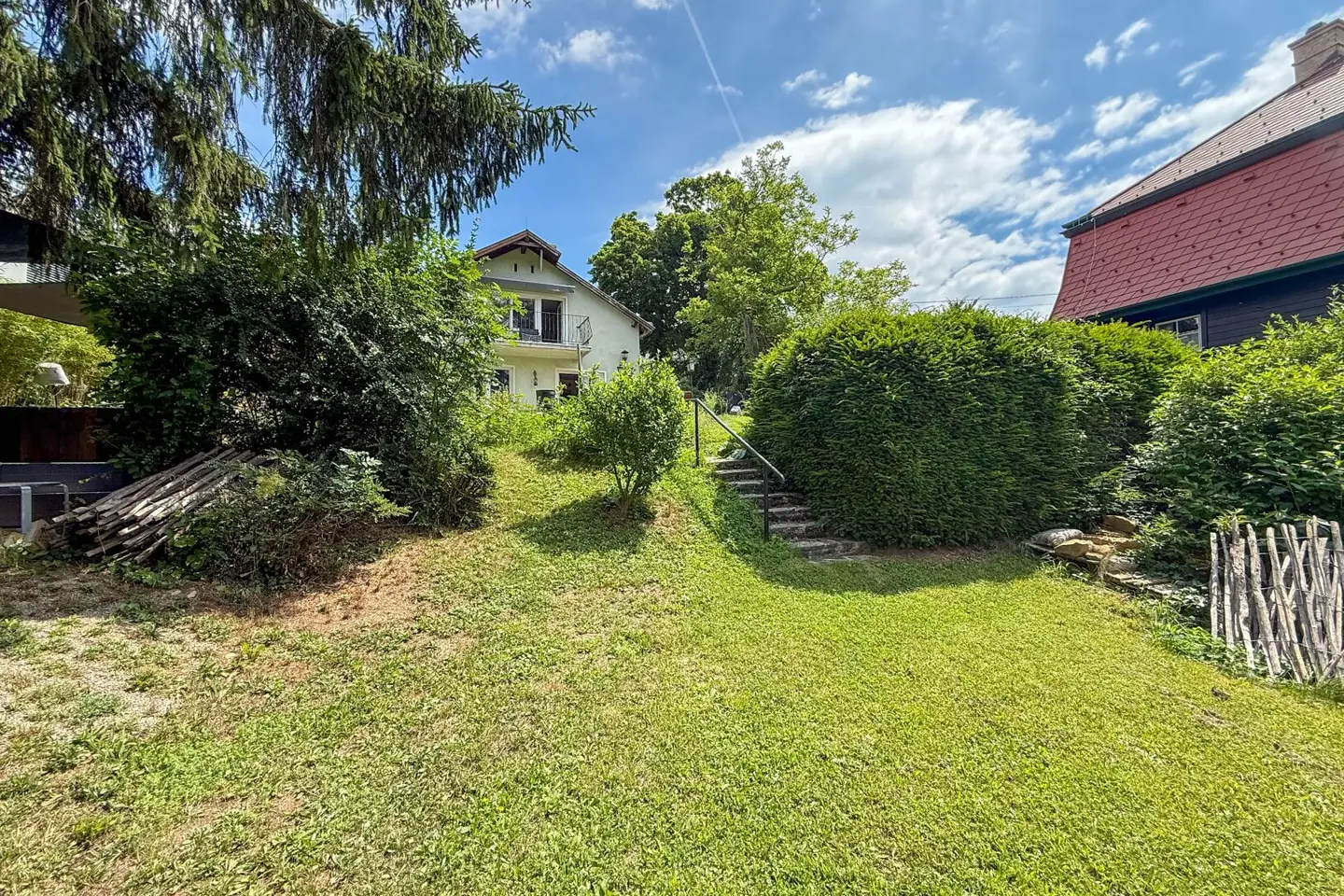 Charmantes Haus mit Südwest Grundstück und Teilungspotenzial