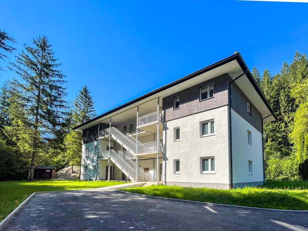 Holiday apartments by the Schindlbach near ski resort