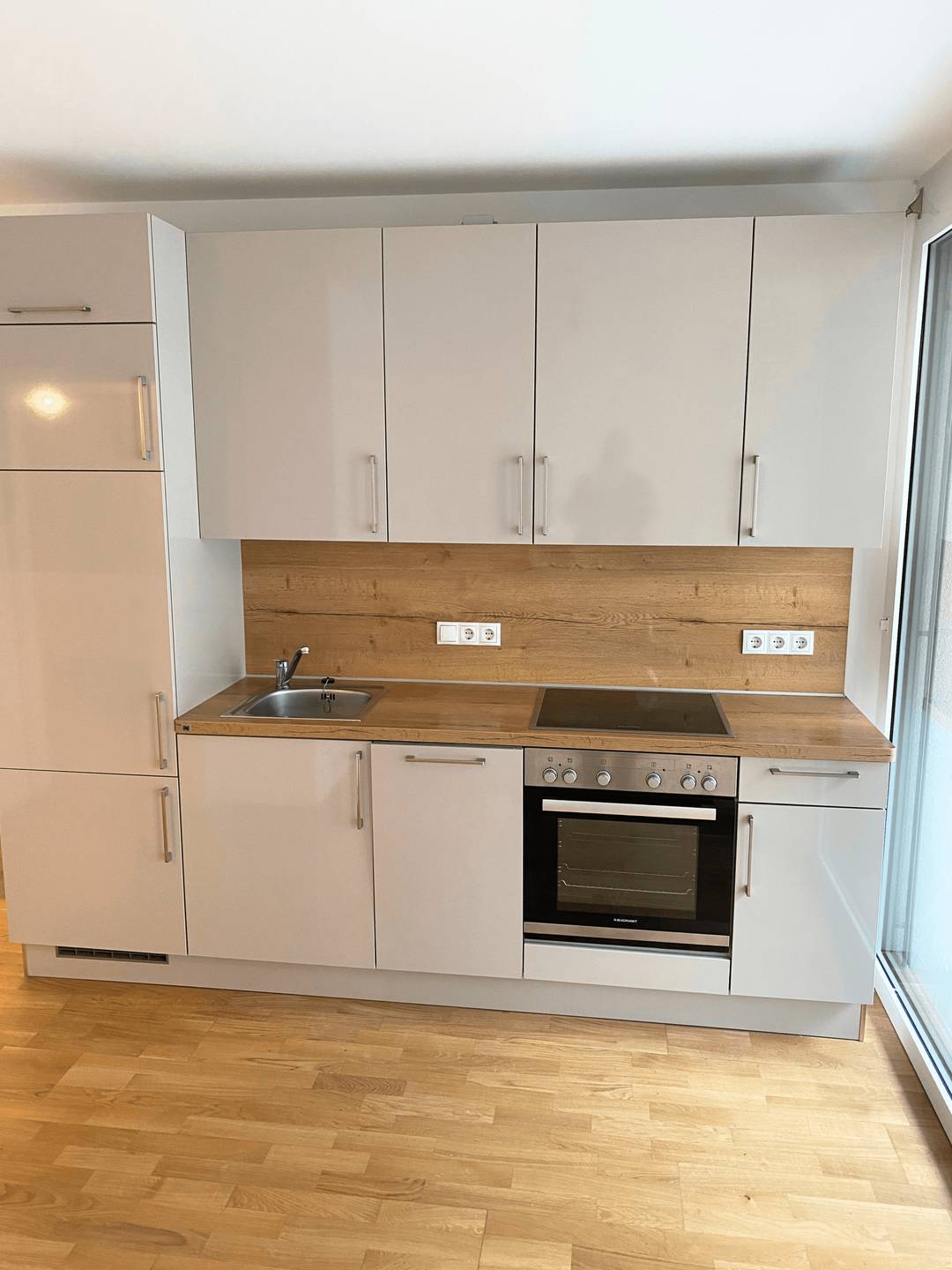 Neuwertige Wohnung mit Loggia nahe Yppenplatz