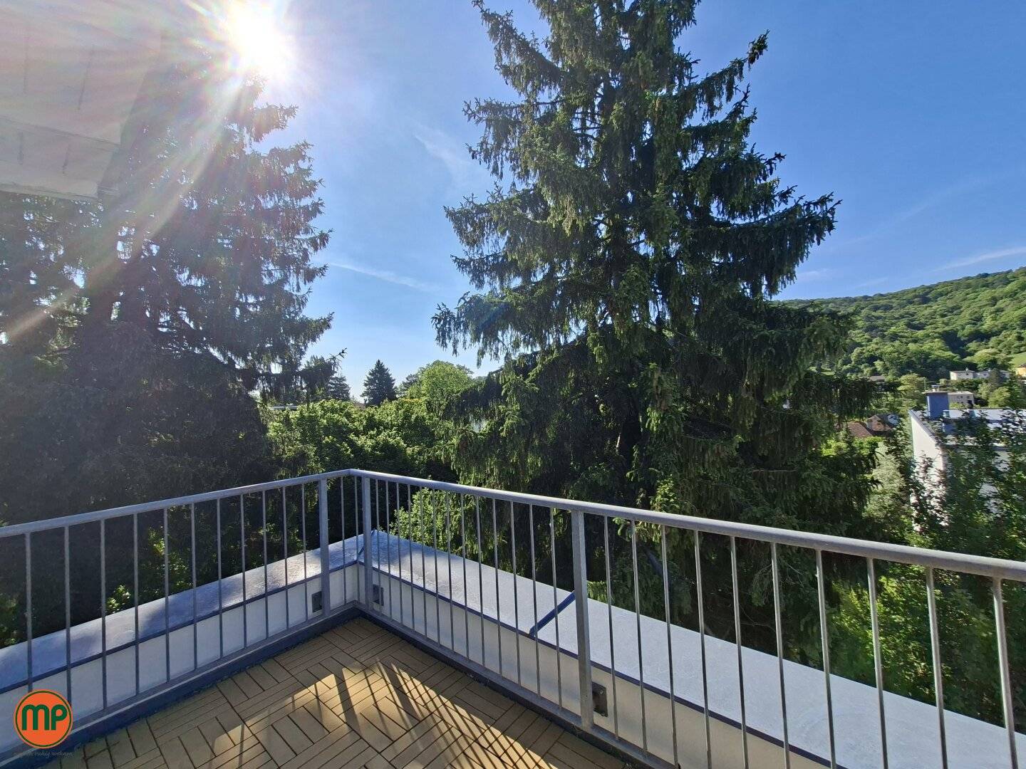 Einfamilienhaus mit Garten und Carport in sonniger Südwestlage