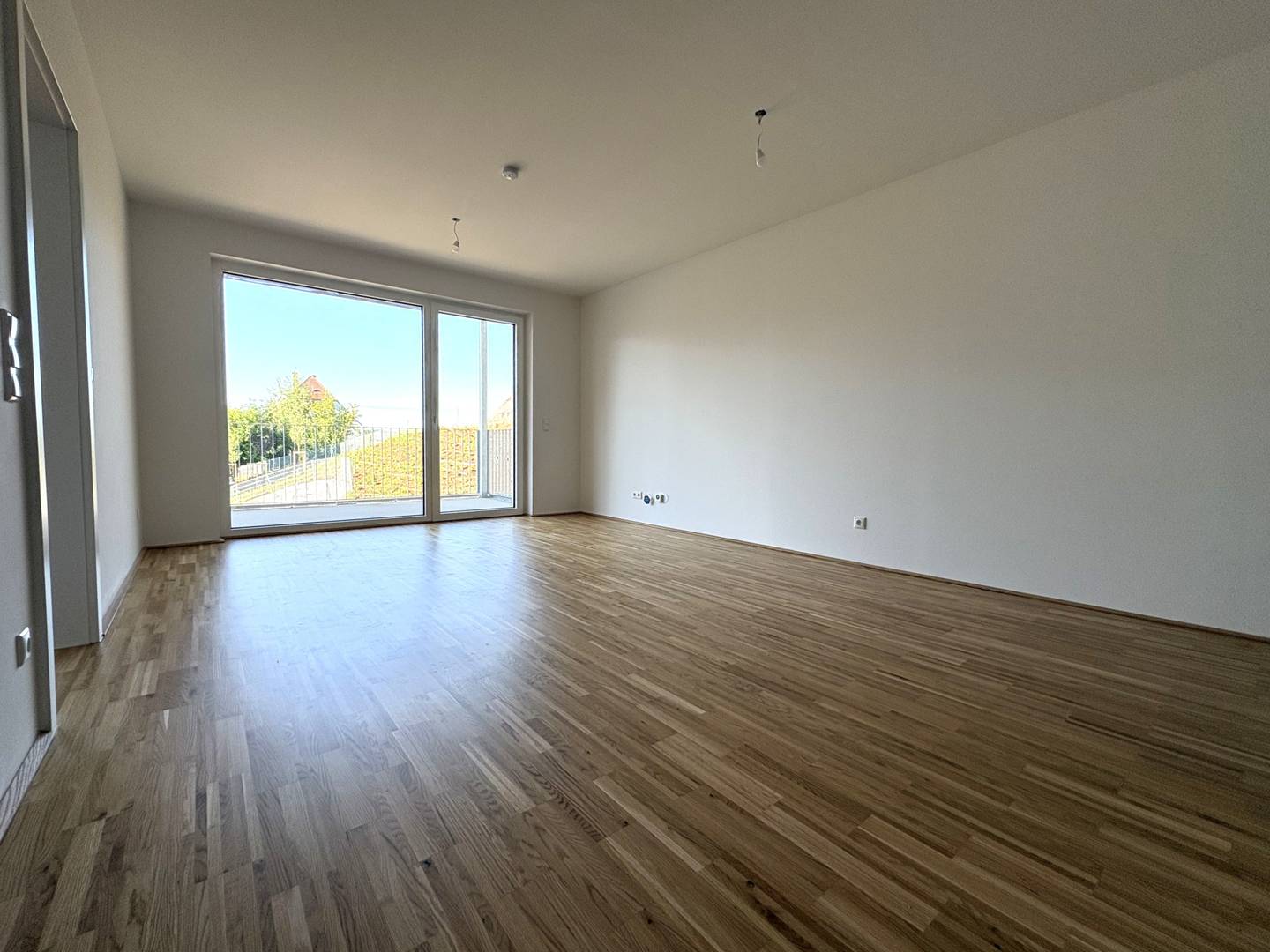 Sonnige Wohnung mit Balkon und Innenhofblick