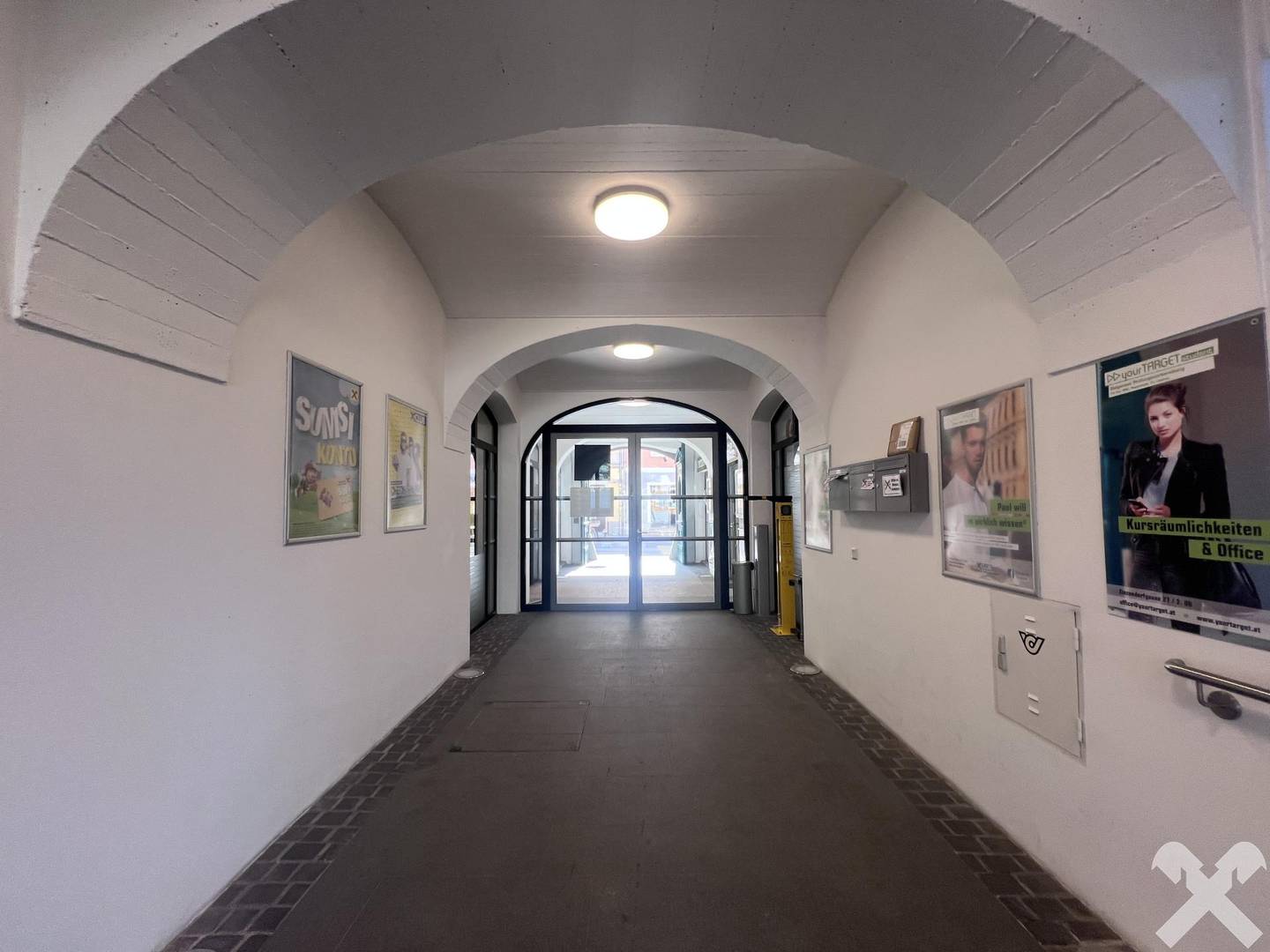 Büro oder Praxisräume in zentraler Unilage