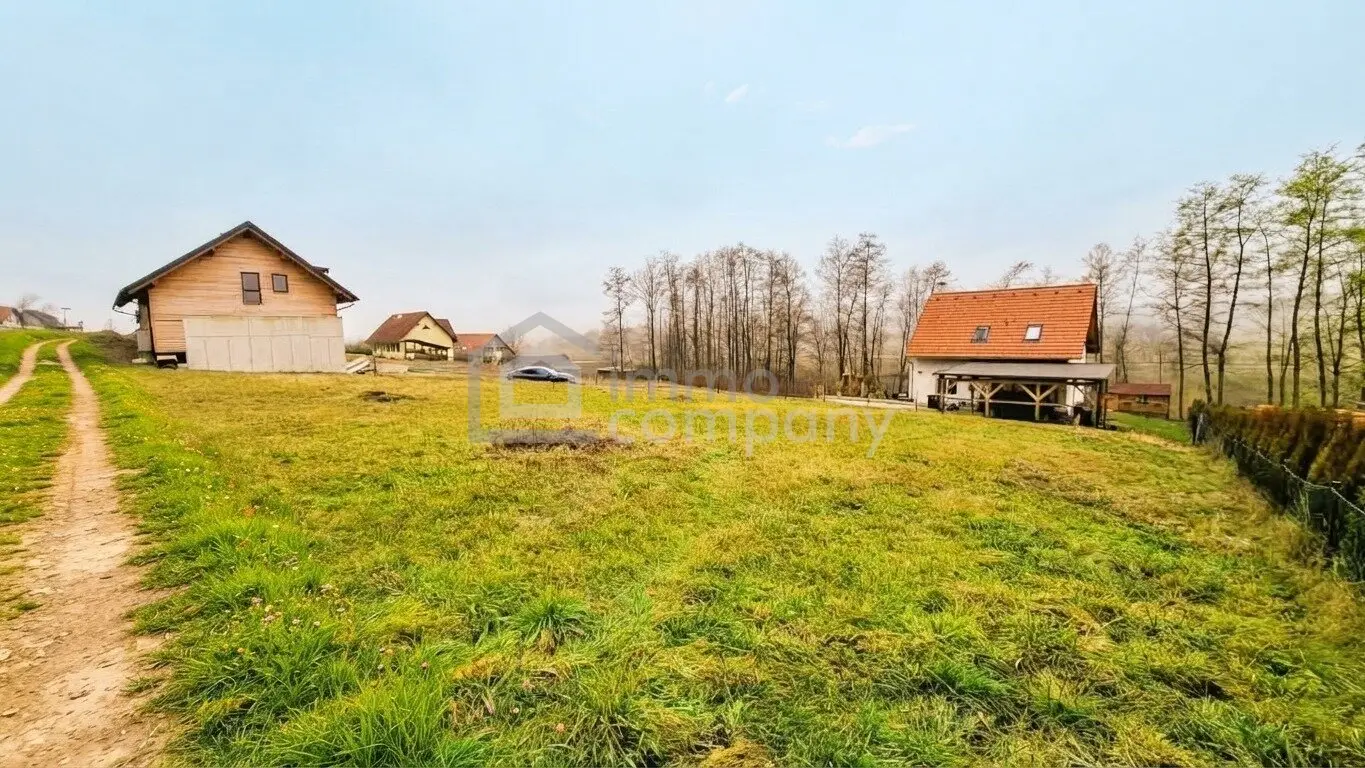 Attraktives Baugrundstück in familienfreundlicher Siedlung – 985 m² – Anschlüsse bereits vorhanden!