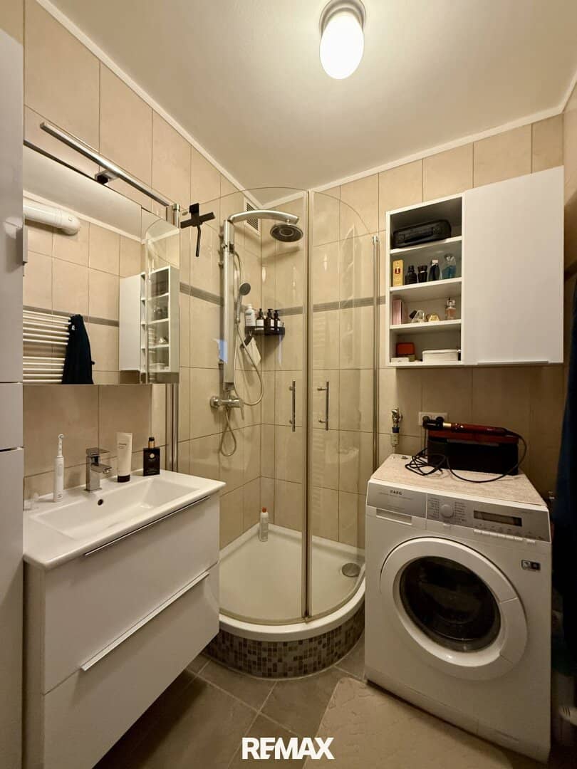 Renovated Apartment with Spacious Kitchen and Balcony