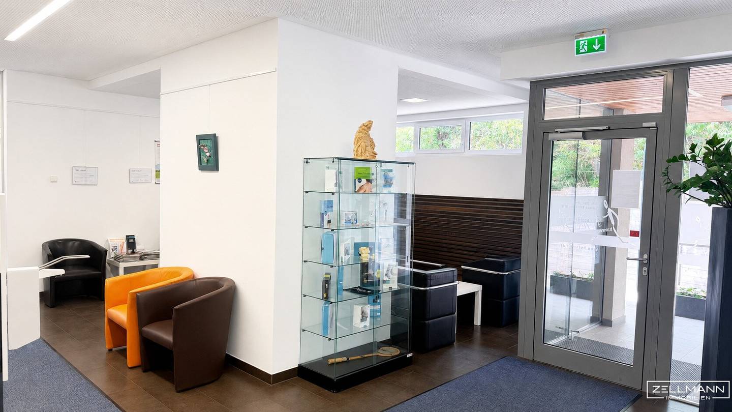 Versatile property in a top location in Tulln clinic or medical practice or spacious family home ZELLMANN IMMOBILIEN půl? no no