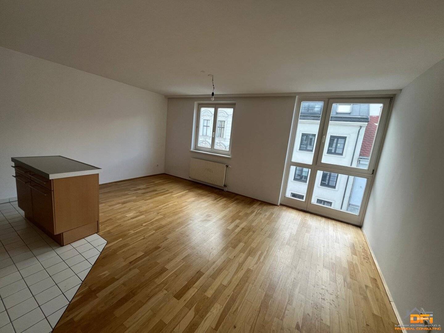 New-build apartment with elevator near AKH and U6