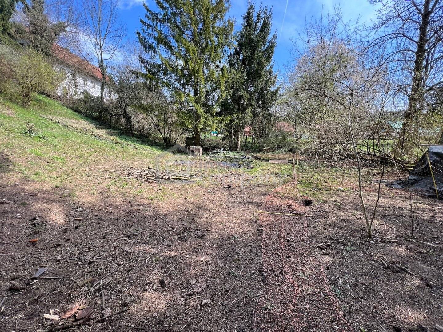 Bauland in Stadl-Paura: 1.360 m² Grundstück, Kaufpreis 179.000 EUR