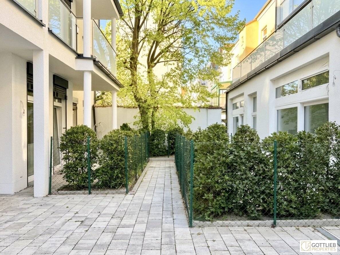 Barrier-free Garden Apartment with Terrace and Private Garden in Ottakring