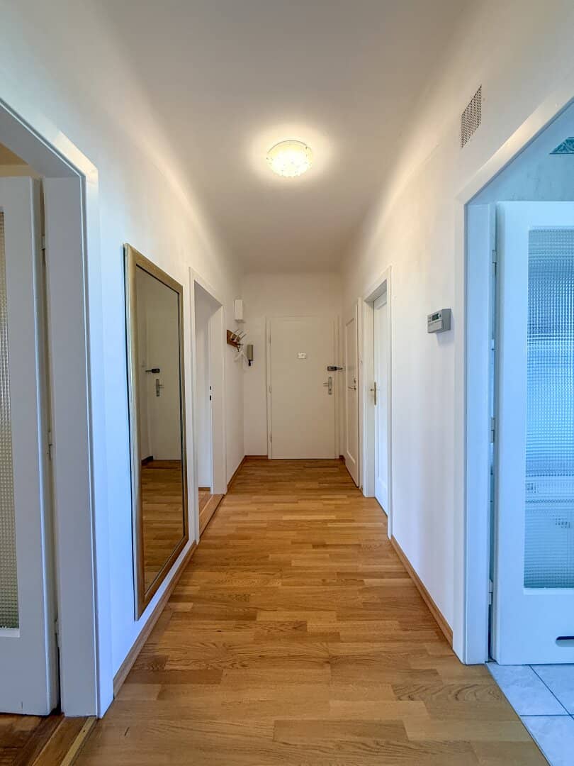 Wohnung in Favoriten mit Aufzug und Parkett