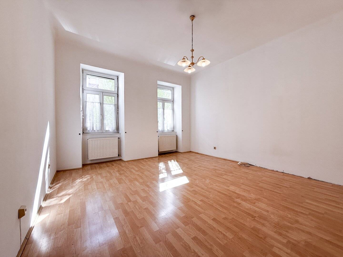 EIGENTUM unter 650€* pro Monat - Garçonnière mit Ausbaupotenzial in Ottakring
