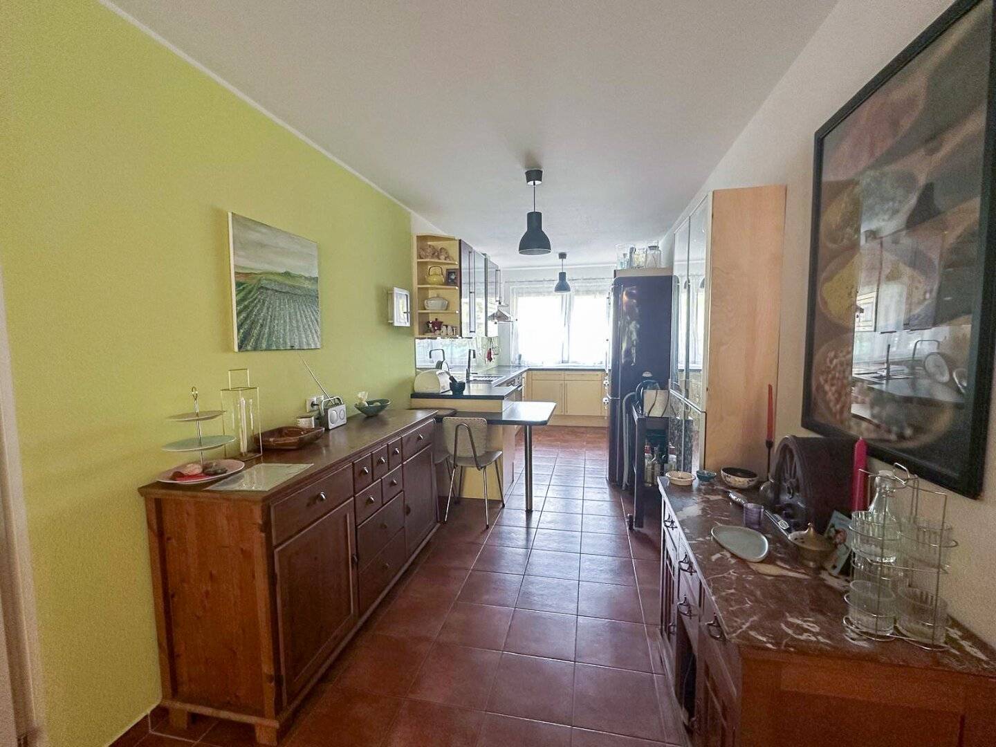 Barrier-Free Ground Floor Apartment with Garden and Loggia
