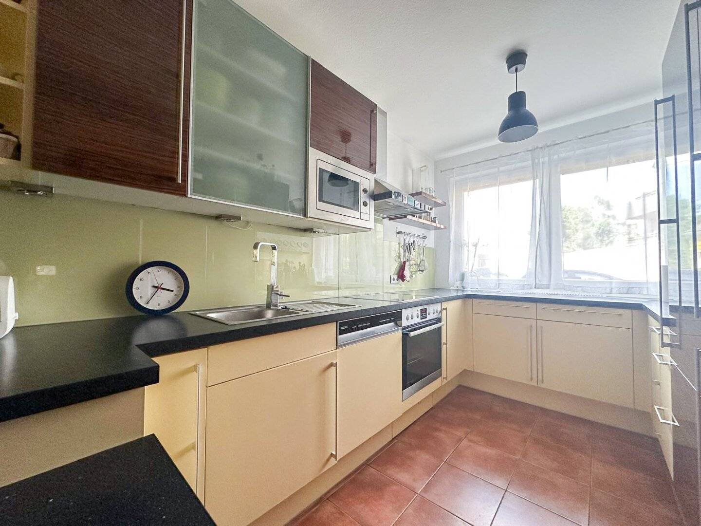 Barrier-Free Ground Floor Apartment with Garden and Loggia