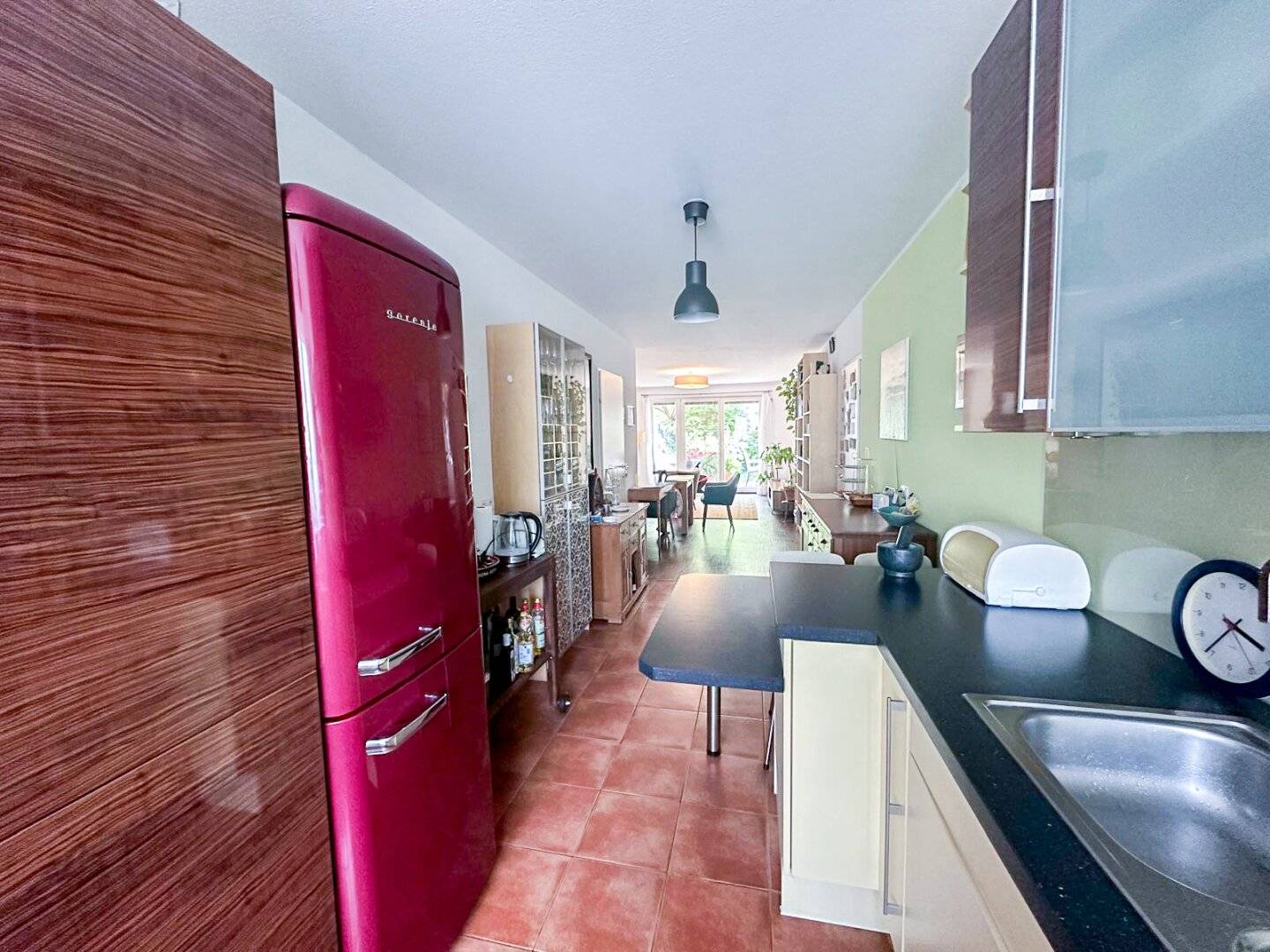 Barrier-Free Ground Floor Apartment with Garden and Loggia