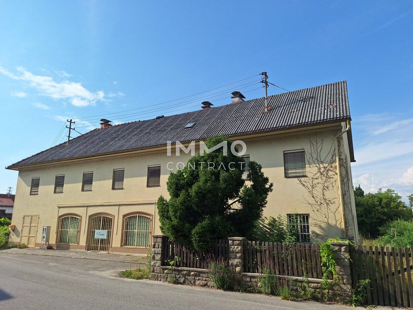Historisches Haus mit großem Garten gegenüber Schloss Hartheim
