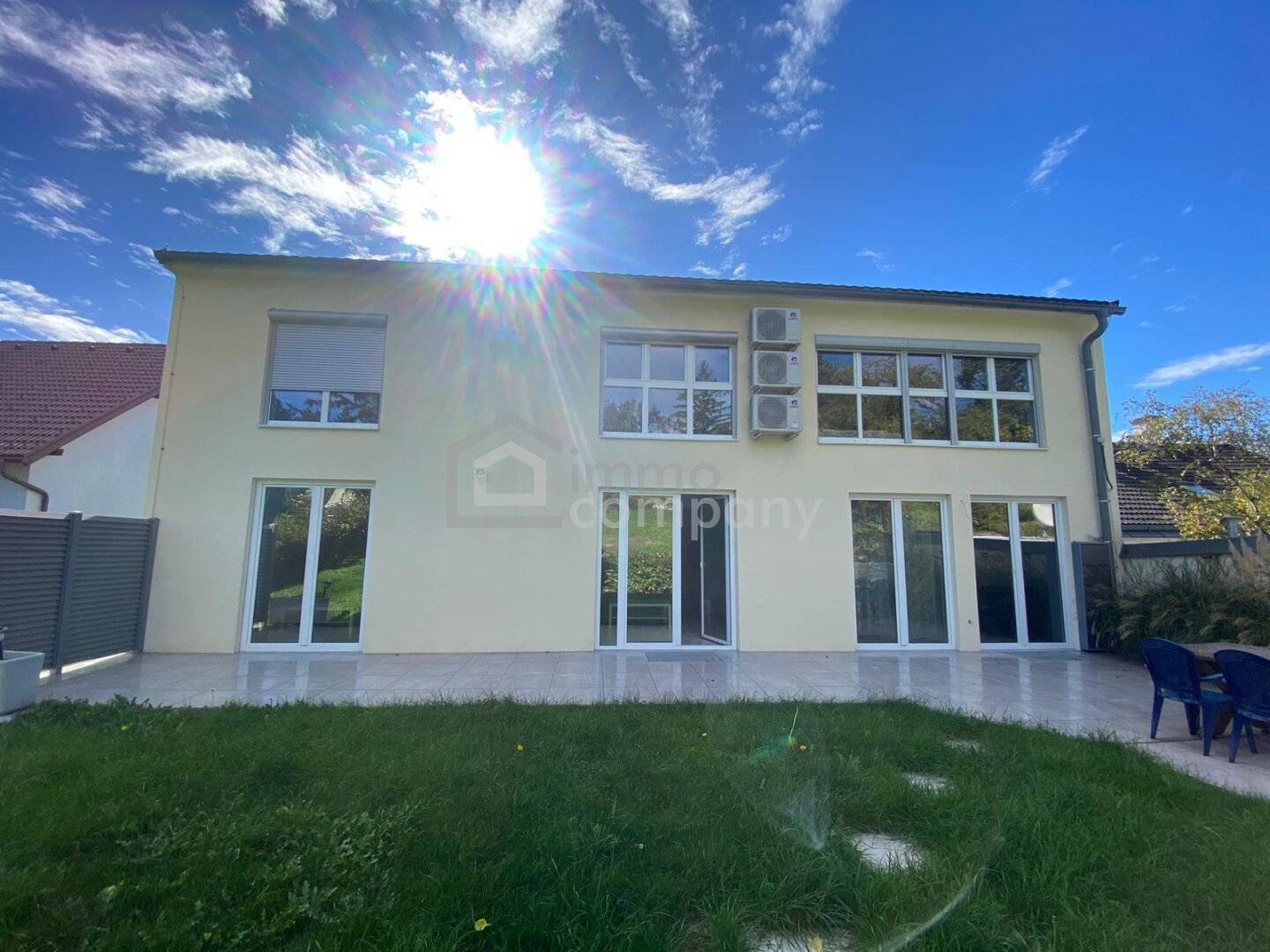 Perfect combination of capital investment and comfort in a central location - tenement house in Vienna 1230 for 3.65 million €