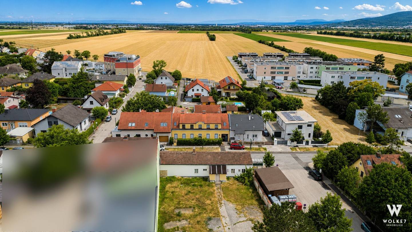 Development plot with full utilities in Hennersdorf