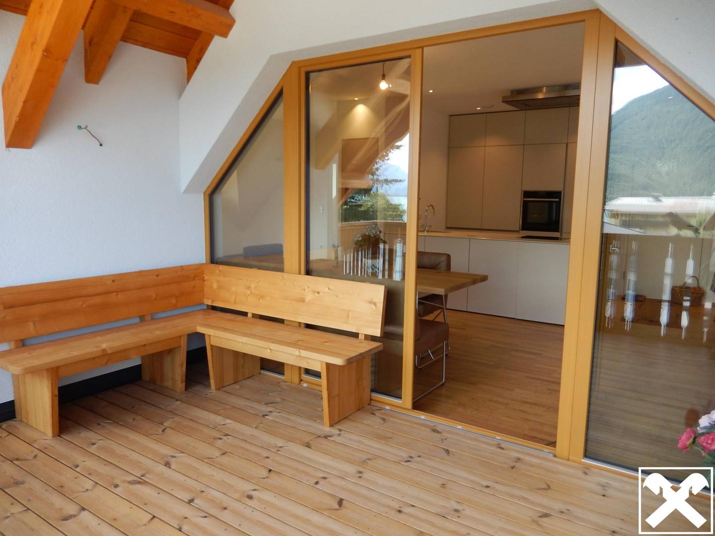 Dachgeschosswohnung mit Seeblick und Balkon in St Gilgen