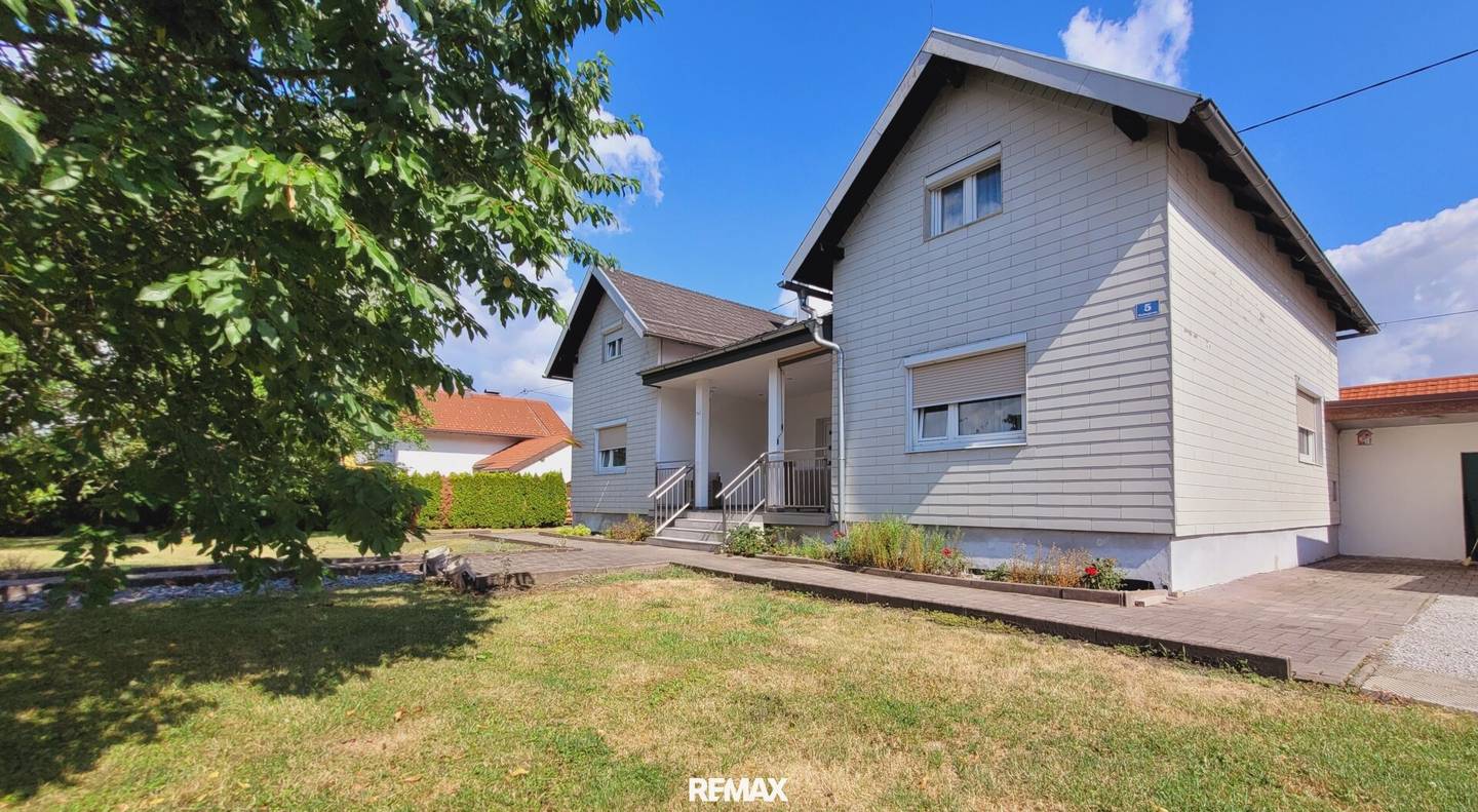 Einfamilienhaus mit Garten und Ausbaupotenzial in Sackgassenlage