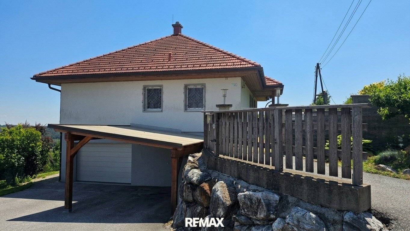 Gepflegtes Fertigteilhaus mit Sonnenterrasse und Weitblick